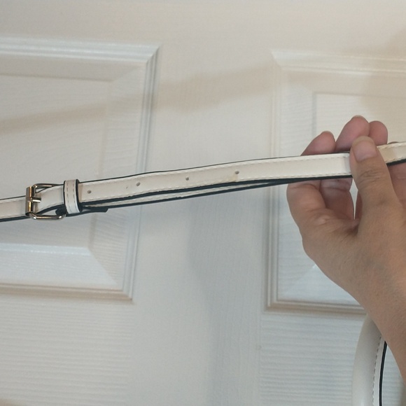 Final price drop. Steve Madden beautiful leather purse. (F) - Picture 3 of 11